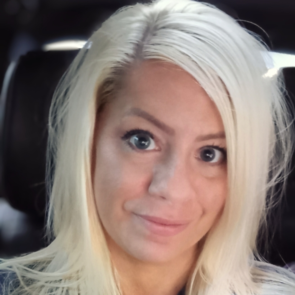 Meet your Posher, Andee